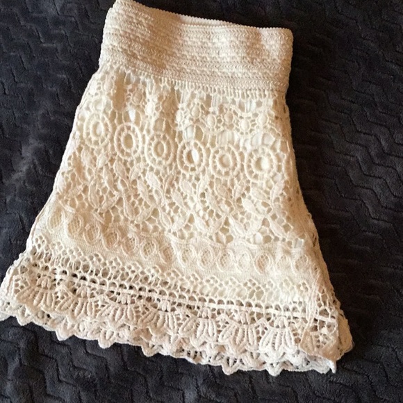 Pplaclothing - Crochet Shorts - Cream - Size L - Picture 4 of 4